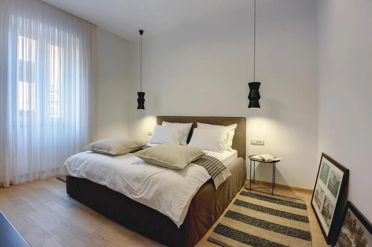 Cave Design Apartment Pula
