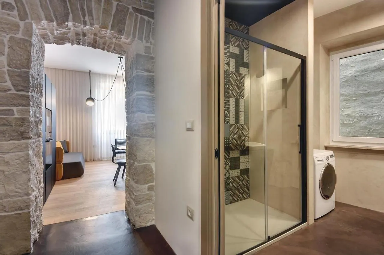 Cave Design Apartment Pula