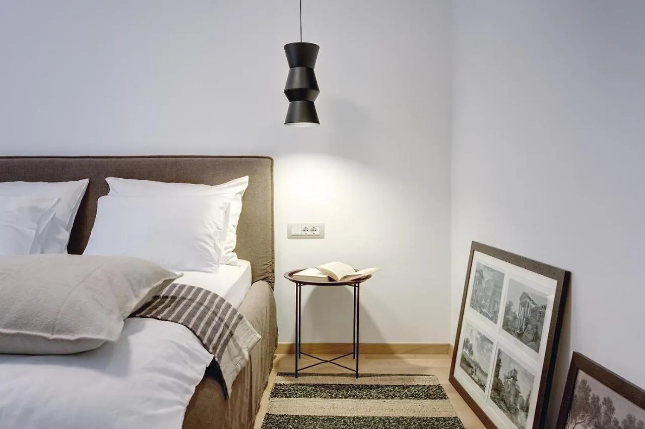 Cave Design Apartment Пула